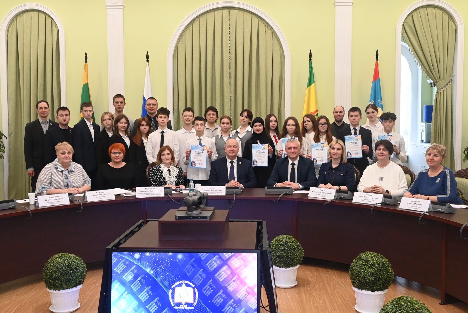 В ПГУ прошел первый региональный конкурс «Научно обо всем»